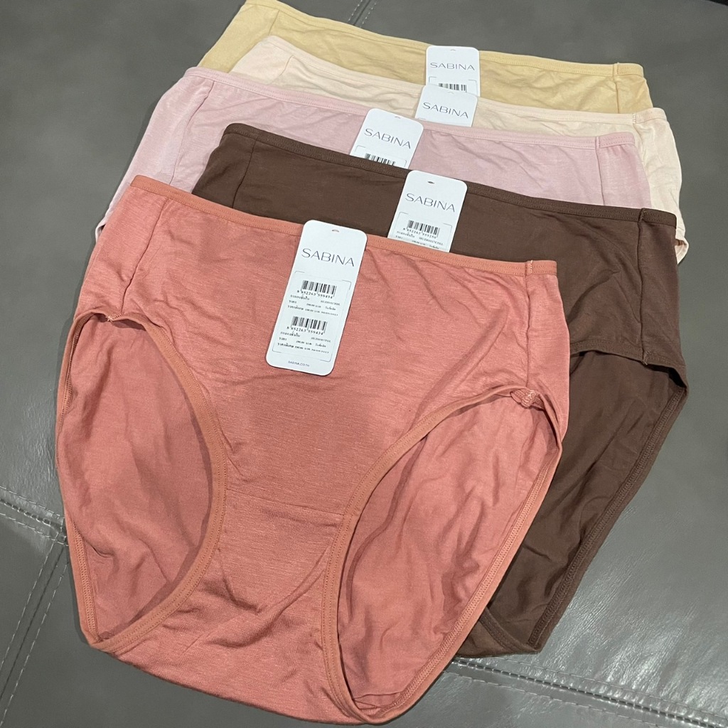 Sabina กางเกงชั้นใน เบสิค ทรงครึ่งตัว รหัส HUZH1017