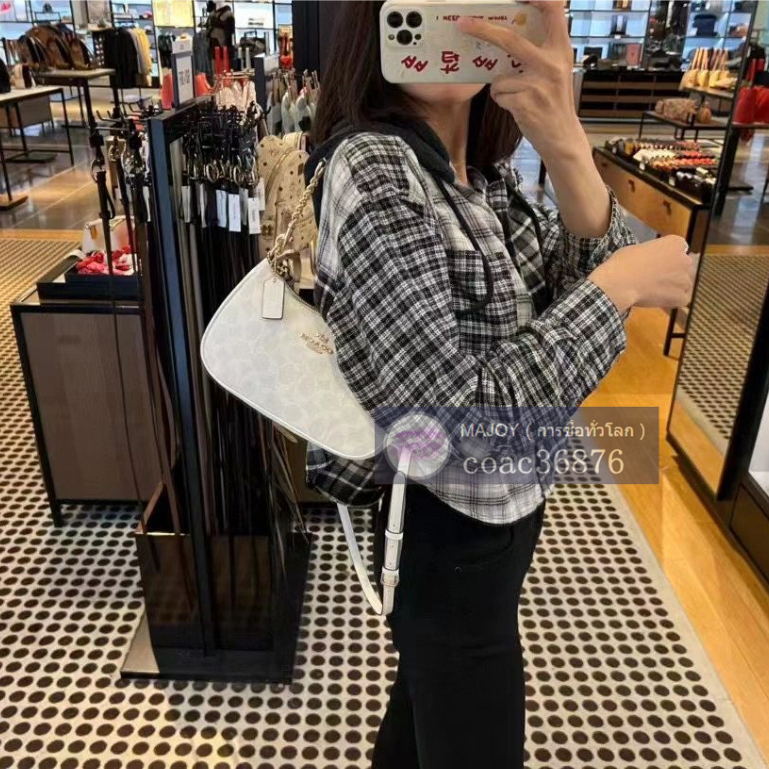 แท้💯% /outlet Teri กระเป๋าสะพายไหล่ผู้หญิงคลาสสิกและมีสไตล์ กระเป๋าถือ. มีสายสะพายยาว 1 เส้น ของขวัญผู้หญิง