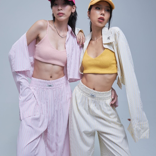 AHT098 Striped crop shirt set ครอปเชิ้ตปักโลโก้และกางเกงขายาวลายทาง (มีขายแยกชิ้น)