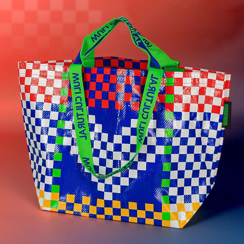 ‼️ร้านไทยพร้อมส่ง‼️ Shopping Bag/Woven Bag ถุงช้อปปิ้งกันน้ำ สะพายไหล่และถือ กระเป๋าช้อปปิ้ง กระเป๋า