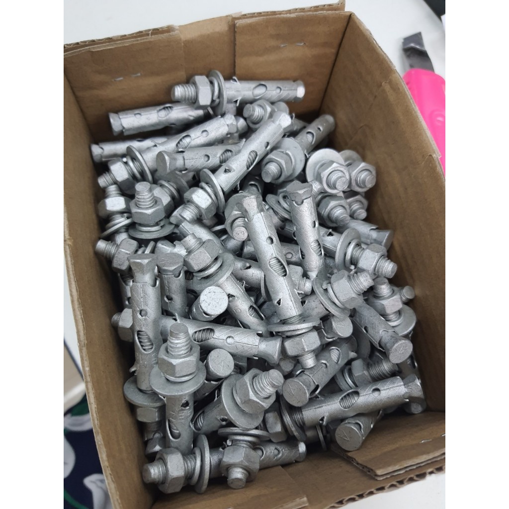 พุกเหล็ก ชุบดาโกเมท ขนาด 1/4