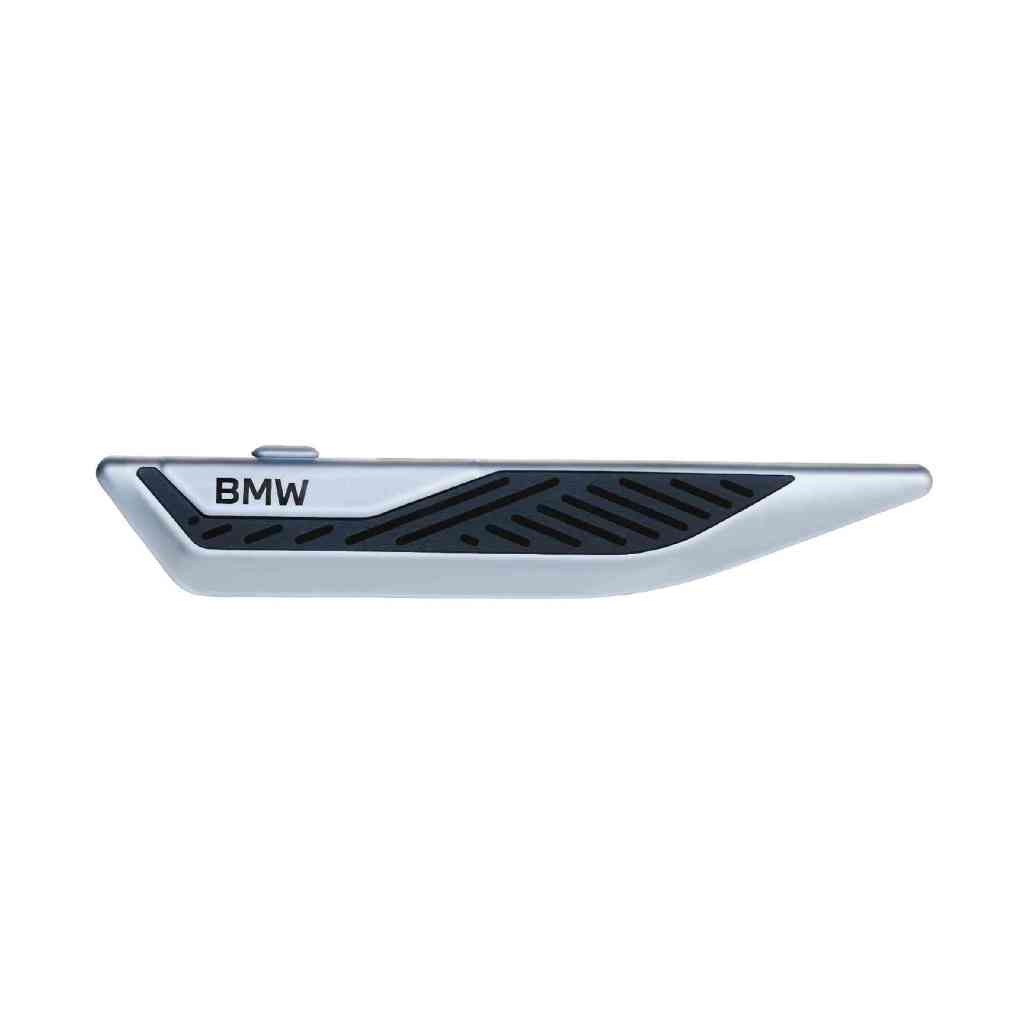 ชุดเริ่มต้นน้ำหอมปรับอากาศรถยนต์ BMW  (แถมไส้น้ำหอมกลิ่น Mountain View 1 ชิ้น) 83125A7DC77
