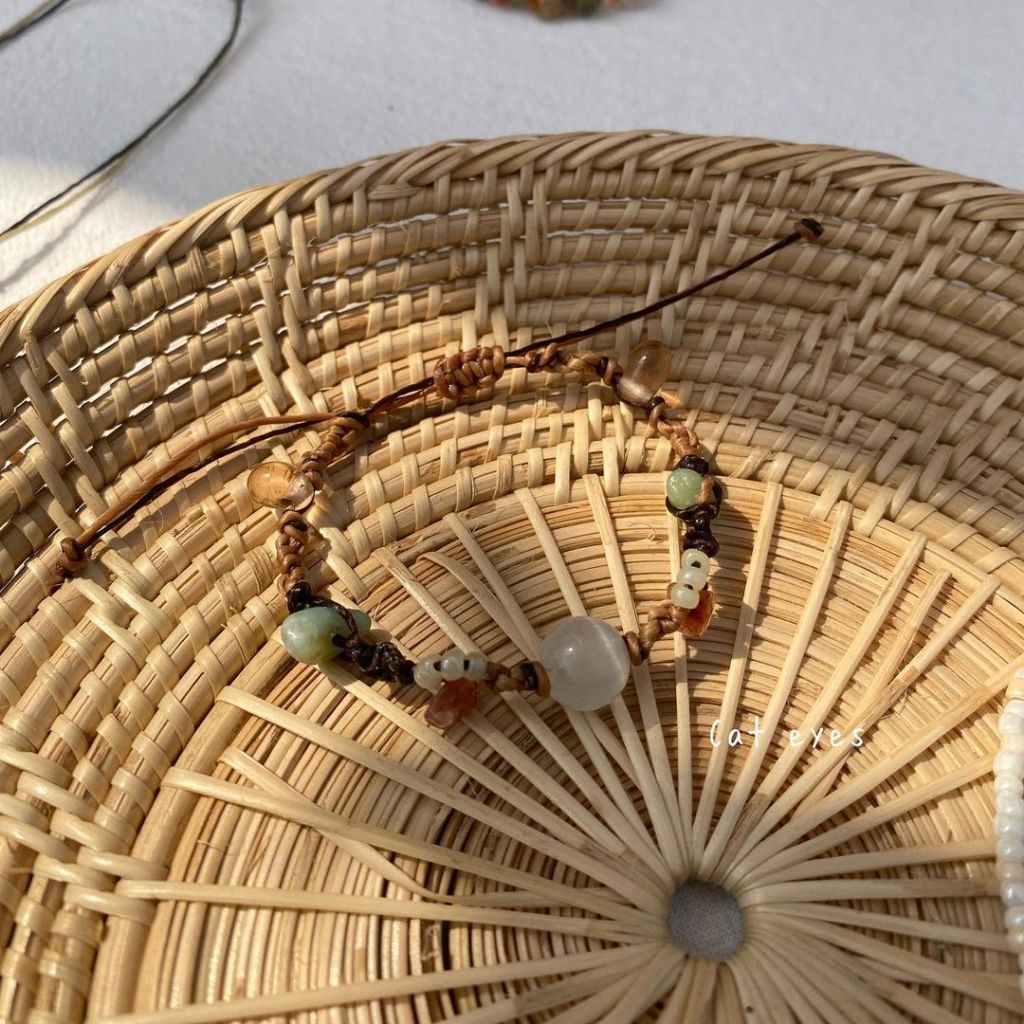 กำไลข้อมือเชือกถัก handmade (Cat eye)