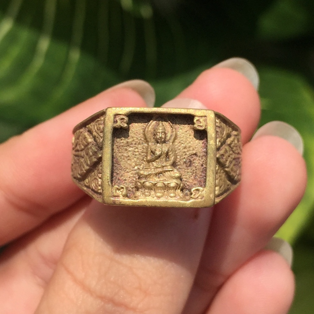 แหวนพระพุทธประทานพรหลวงปู่ดู่ วัดสะแก เนื้อทองผสม ไม่ผ่านการใช้ ปี2531 ไซส์61