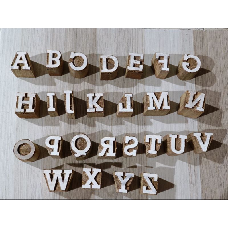 แม่พิมพ์บล็อคไม้อินเดีย ตัวอักษร ABC