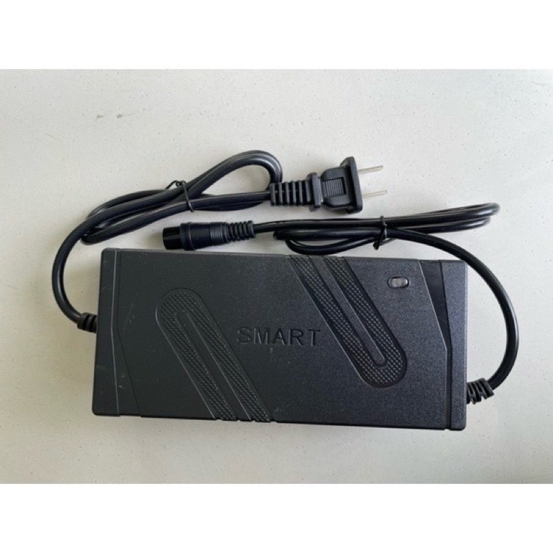 ที่ชาร์จแบตลิเธียมไอออน 48/2A (หัวกลม) กระแสออก 2 A เต็ม 54.6v / พร้อมส่ง