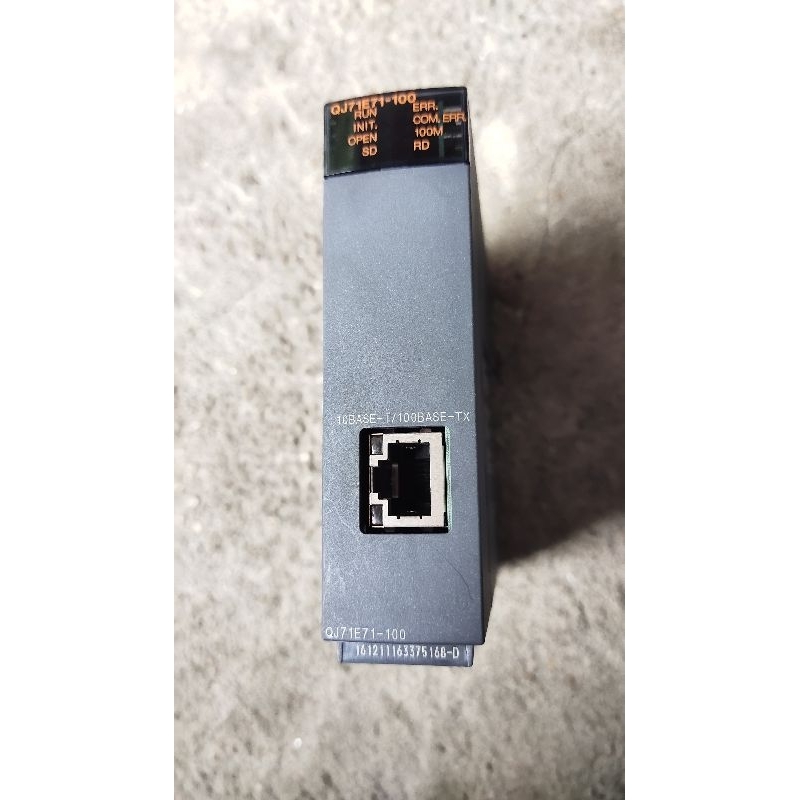 QJ71E71-100  มือสอง สภาพสวย