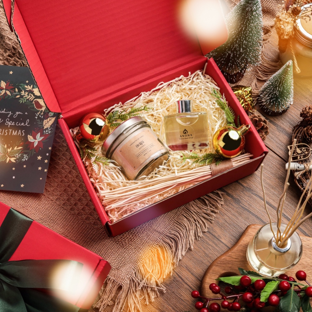 ANONA Thailand| SANTA GIFT SET เซตของขวัญจับคู่ผลิตภัณฑ์หอมอโรม่าเทียนหอมและก้านไม้หอม