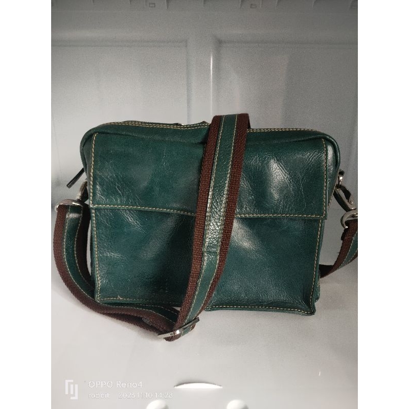 กระเป๋าหนังแท้ Hatsukoi สีเขียวเหนี่ยวทรัพย์