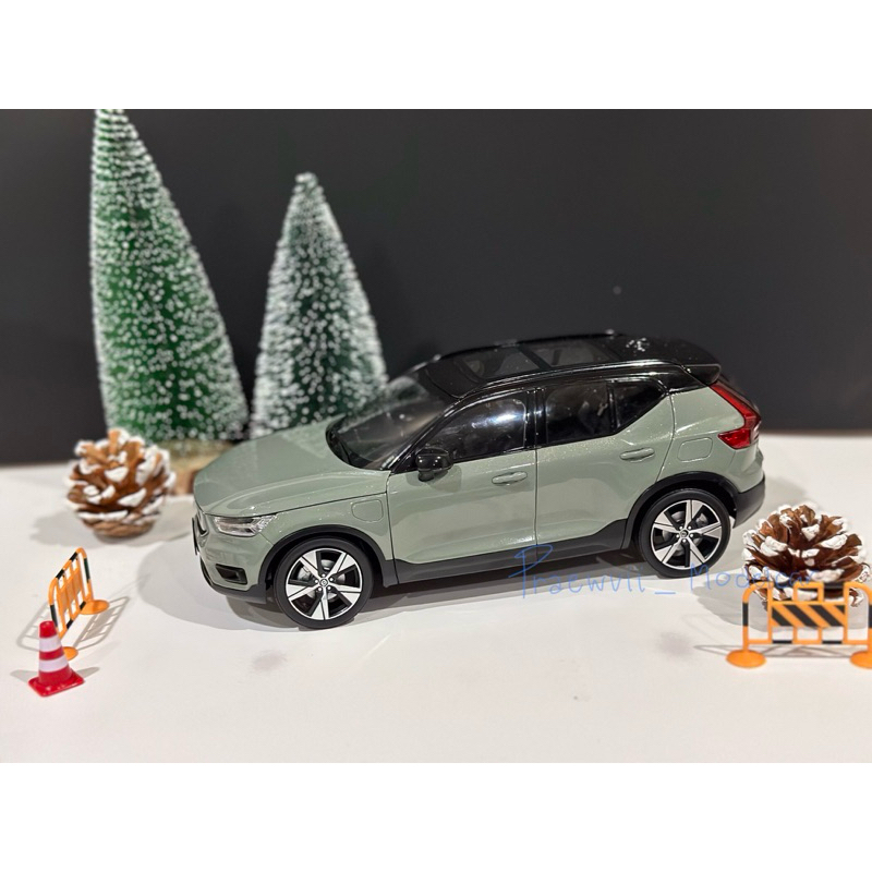 🚗โมเดลรถยนต์พร้อมส่ง Volvo XC-40 Recharge🚗 1:18