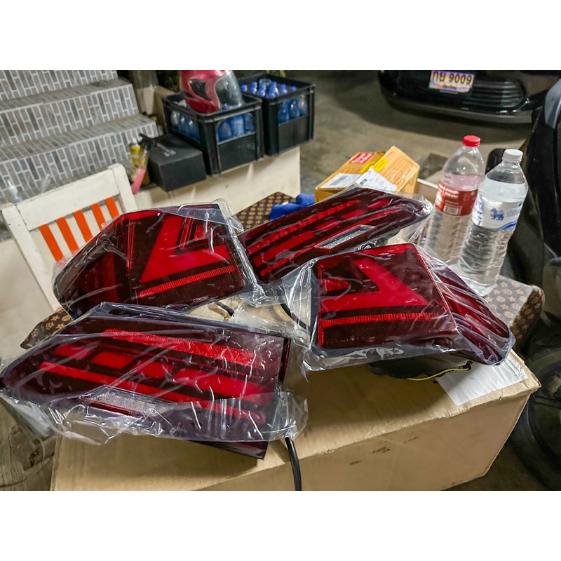 ไฟท้าย LEXUS IS250 IS300 IS350 ISF 2006-2012 ไฟ LED สว่าง สวย ของอยู่ไทยพร้อมส่งครับ