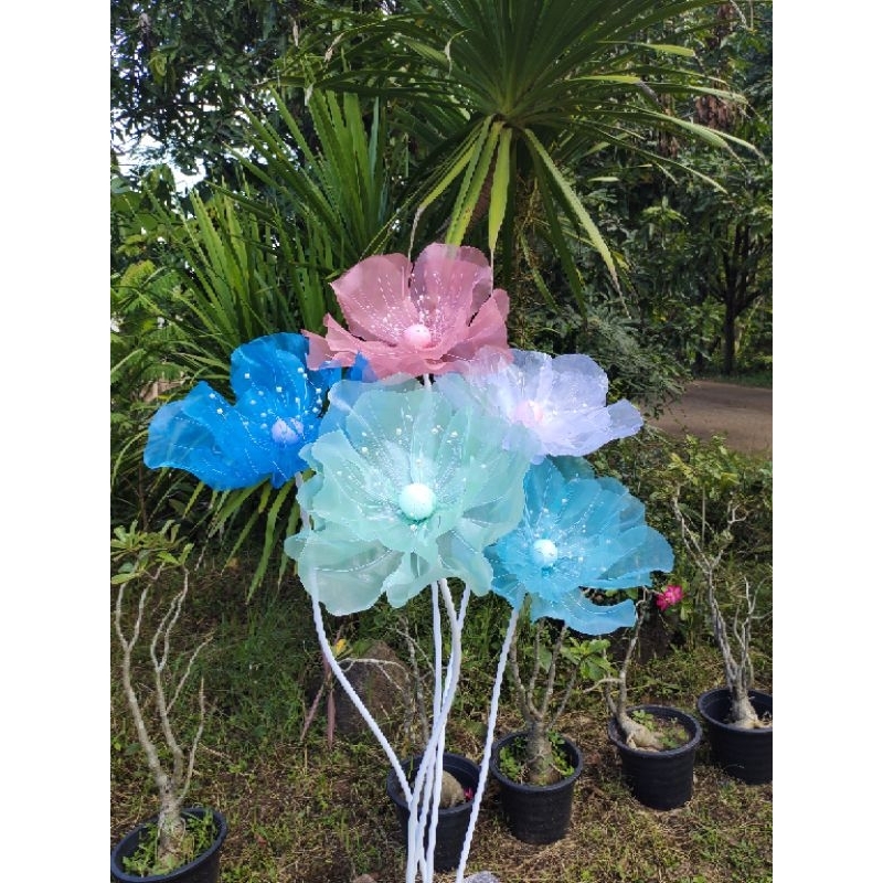 ดอกไม้ยักษ์ดอกไม้ประดิษฐ์งานฝีมือสวยๆ