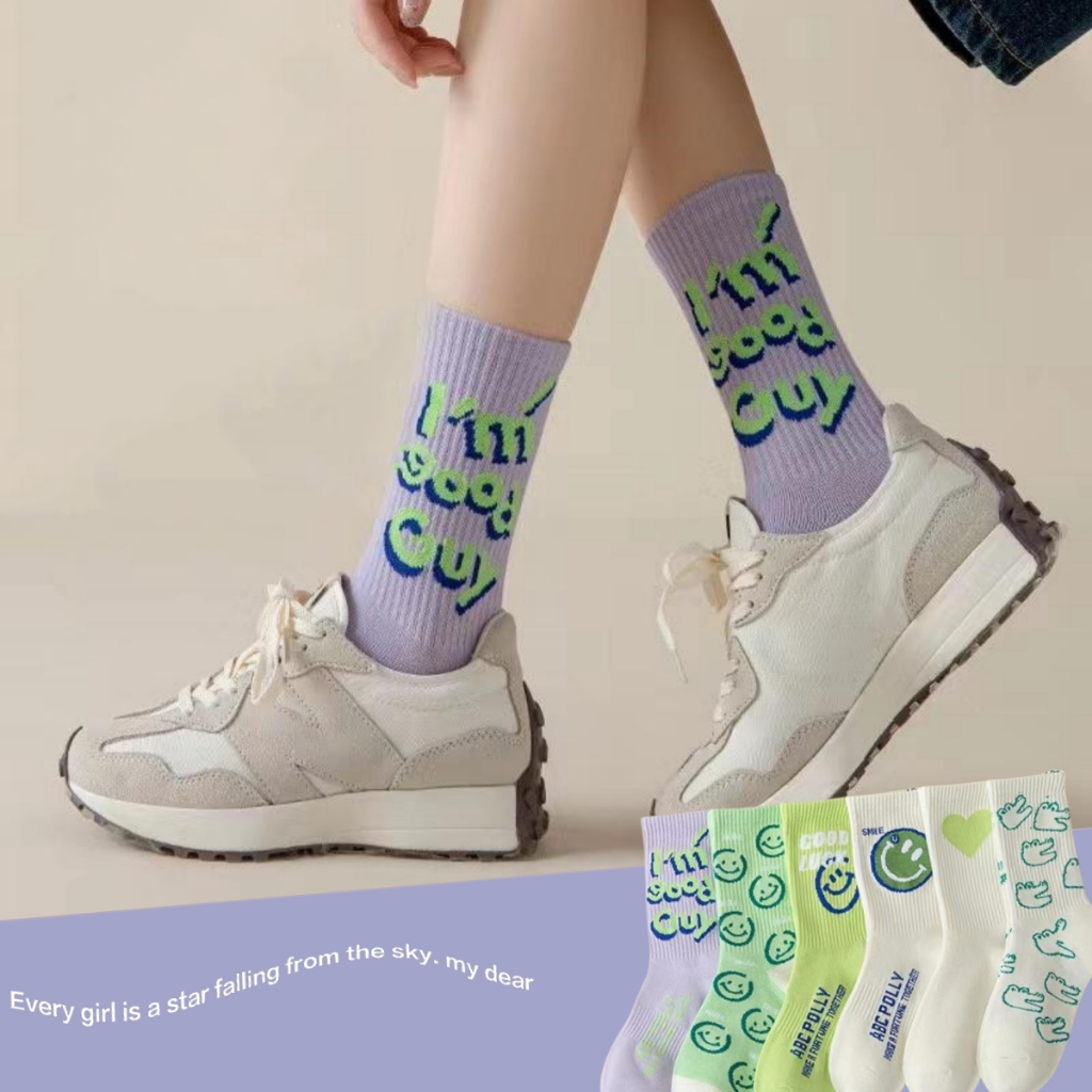 ถุงเท้าข้อยาว ลายหน้ายิ้มและไดโนเสาร์ ถุงเท้าแฟชั่น สีเขียวSweet girl socks cartoon cotton mid-tube socks color socks