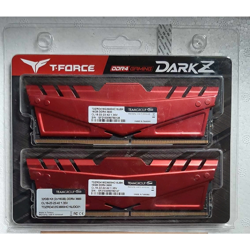 แรม Team (Dark Z/Red DDR4 (3600) 32GB (16GBX2) CL18-22-22-42)