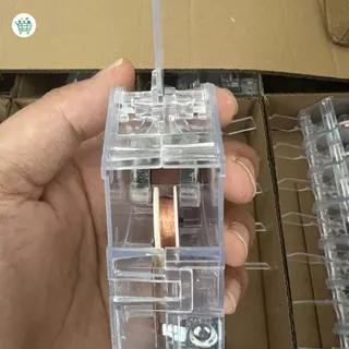 【เครื่องประดับ ขายส่ง】โมเดลหัวเขย่า แบบอะคริลิค DIY ตกแต่งห้องนั่งเล่น ฐานหัวสั่นของรถยนต์
