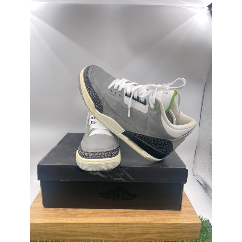 [ของแท้100%มือสอง]Jordan 3 Retro Chlorophyll 2018(EUR43:27.5CM.)