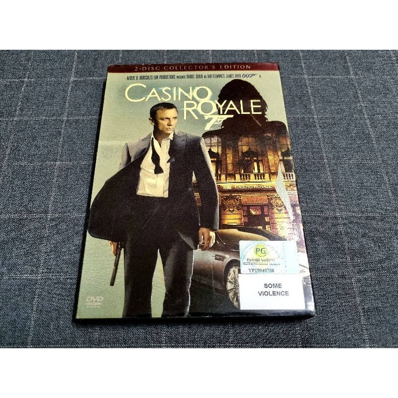 DVD (2Disc) ภาพยนตร์แอ็คชั่นทริลเลอร์สายลับ 007 "Casino Royale / 007 พยัคฆ์ร้ายเดิมพันระห่ำโลก" (200