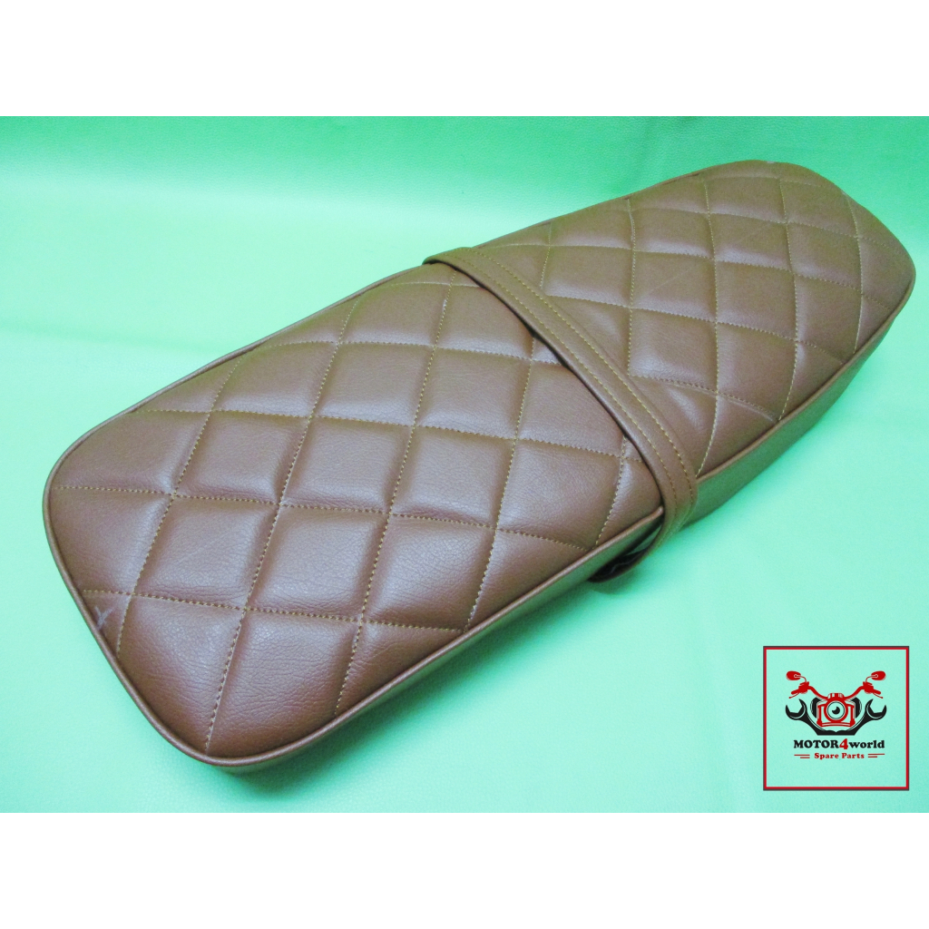 DOUBLE SEAT COMPLETE BROWN Fit For HONDA C92 C95 CA92 CA95 // เบาะรถ สีน้ำตาล เย็บลายข้าวหลามตัด