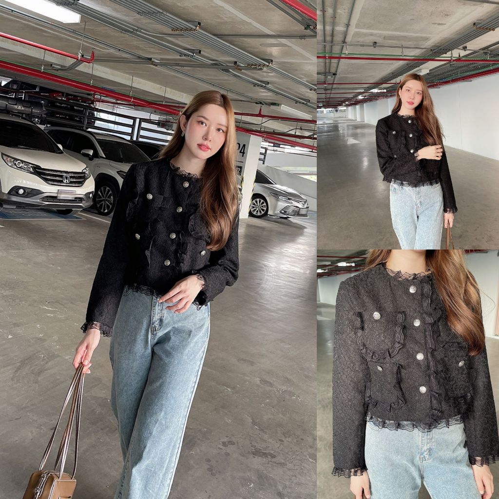 SLYQ MELODY BROCADE LACE JACKET เสื้อคลุมผ้าลูกไม้ทอ แต่งกระดุมสีเงิน