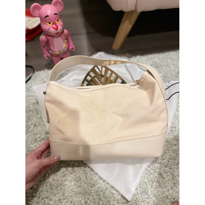 กระเป๋าสพายผ้าแคนวาส knackbag สภาพ 70