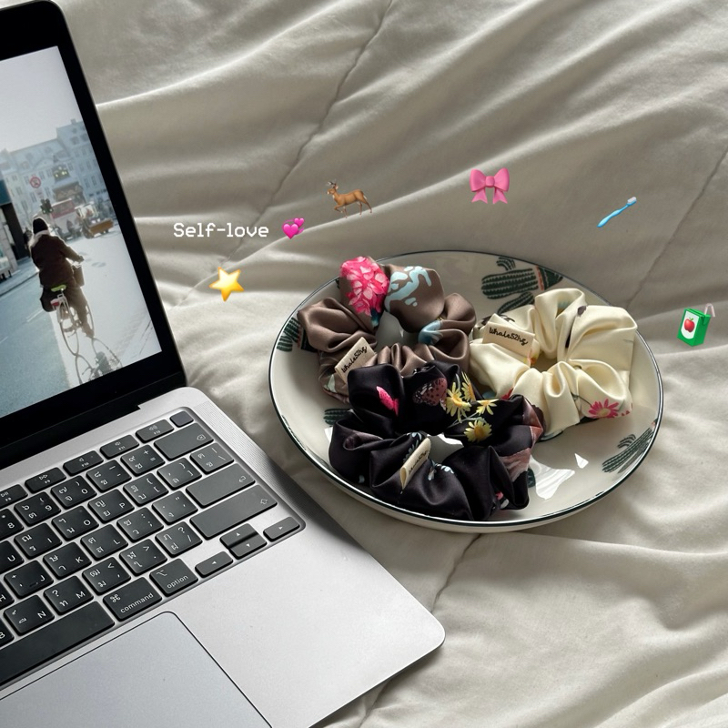 self-love 💞 ยางรัดผม handmade l by Whale52hz