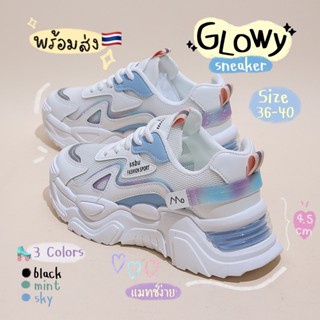 Katoshop พร้อมส่ง 𝐆𝐥𝐨𝐰𝐲✨ รองเท้าผ้าใบ รุ่นนี้สวยมาก แถบกลิตเ…