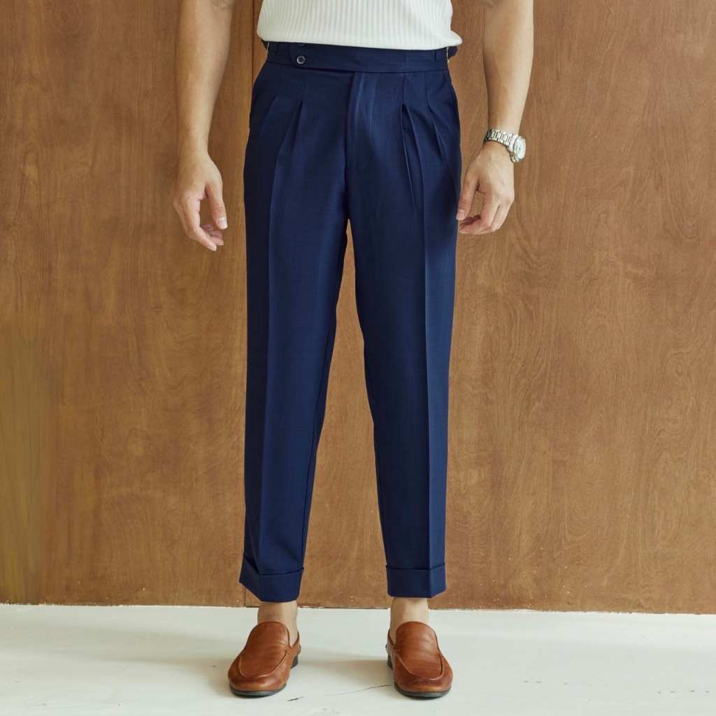 กางเกงทรงจีบเอวสูง ปรับเอวได้ สไตล์อังกฤษ หล่อ ดูดี มีคลาส - WDNSDAY Pleated Trousers