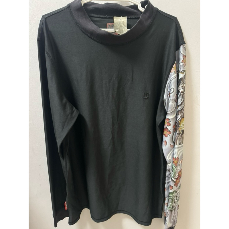 burton 21"/30"Burton Snowboarding Shirt. Tattoo sleeve