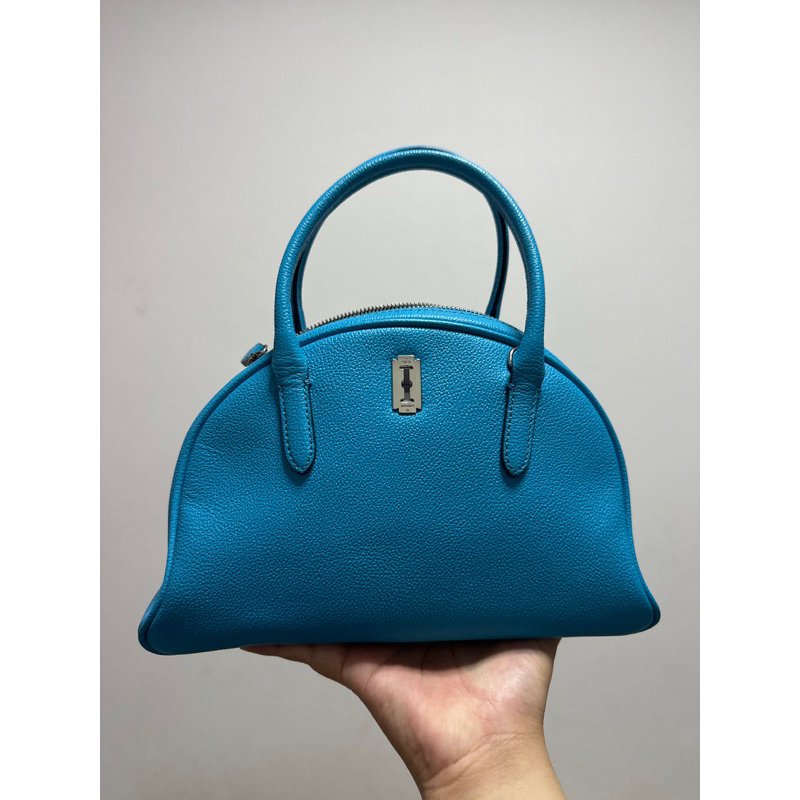 กระเป๋า vunque ของแท้100% จากเกาหลี