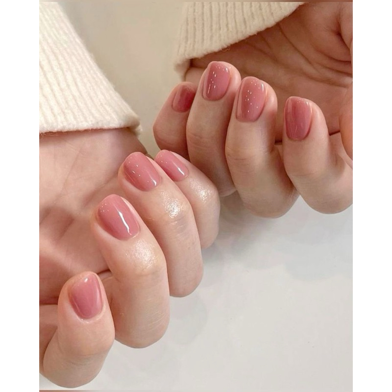 เล็บปลอมพร้อมติด💅🏻เล็บปลอมสีเจลแน่นๆ เล็บเจลสีเจลลี่ วุ้นละมุน เลือกโทนได้ทักแชทค่ะ /สุ่มสีนะคะ สีเจลแท้100% เล็บเจลลี่