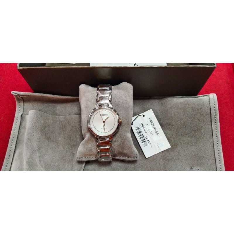 นาฬิกาผู้หญิงยี่ห้อ CITIZEN Eco Drive ของแท้มือ1