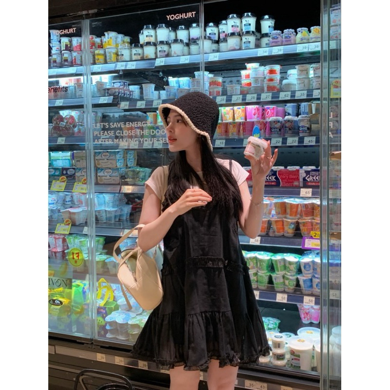 94beb.clothes เดรสมือสอง สีดำ ใส่ครั้งเดียว