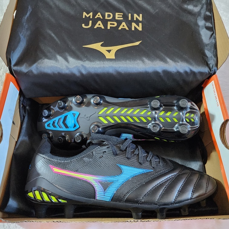 รองเท้าฟุตบอล สตั๊ด รองเท้า Mizuno รุ่น MORELIA NEO III ถ่ายจากสินค้าจริง(แถมดันทรง+ถุงผ้า+กล่อง)ใส่ไม่ได้เปลี่ยนได้