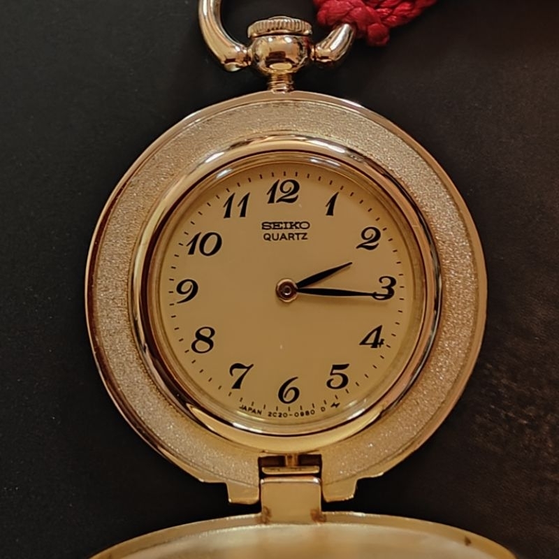 นาฬิกาพก Vintage Seiko มือสองสภาพสวย ระบบถ่าน ตัวเรือนทองสวย เรียบหรู