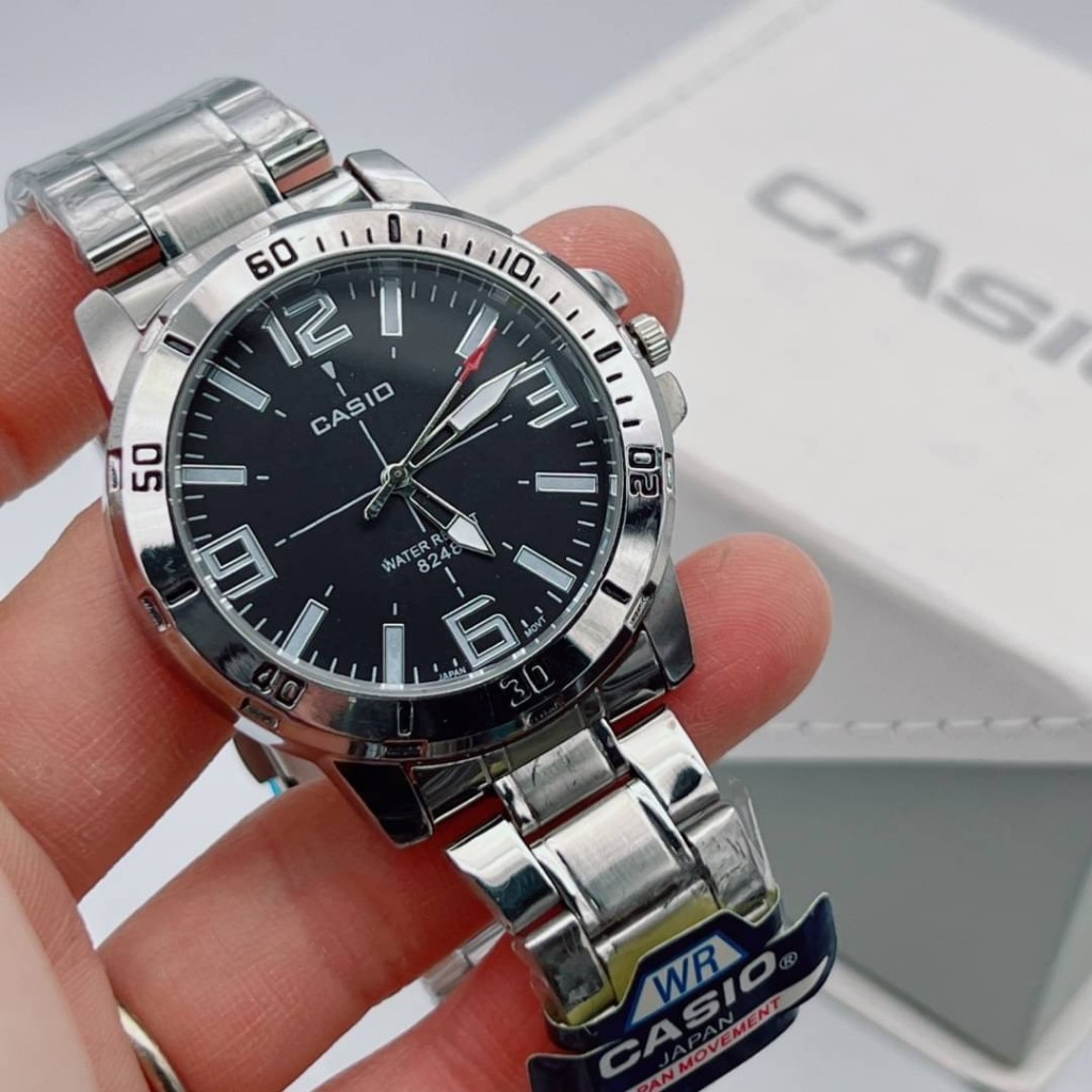 นาฬิกาผู้ชาย Casio รุ่น MTP-VD01D สายแสตนเลส สีเงิน