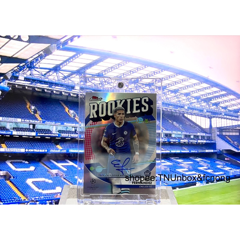 การ์ดลายเซ็นนักฟุตบอล 2022-23 Topps Finesse - Enzo Fernandez /500