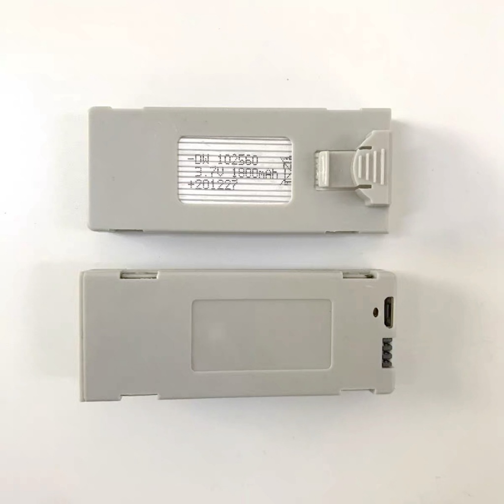 【One_boutique】E88E99 แบตเตอรี่เสียงพึมพำสากล 3.7V 1800mAh