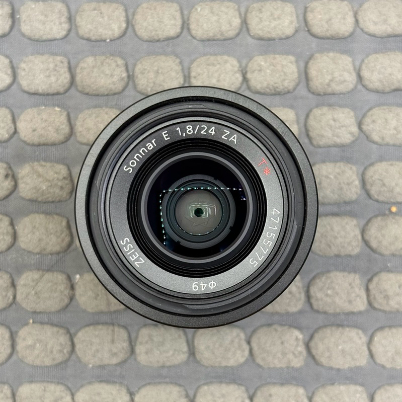 เลนส์กล้องโซนี่ E-Mount มือสอง SONY SEL24F18Z Zeiss (24mm F1.8) (ปี2021) แถมฟิลเตอร์ B+W
