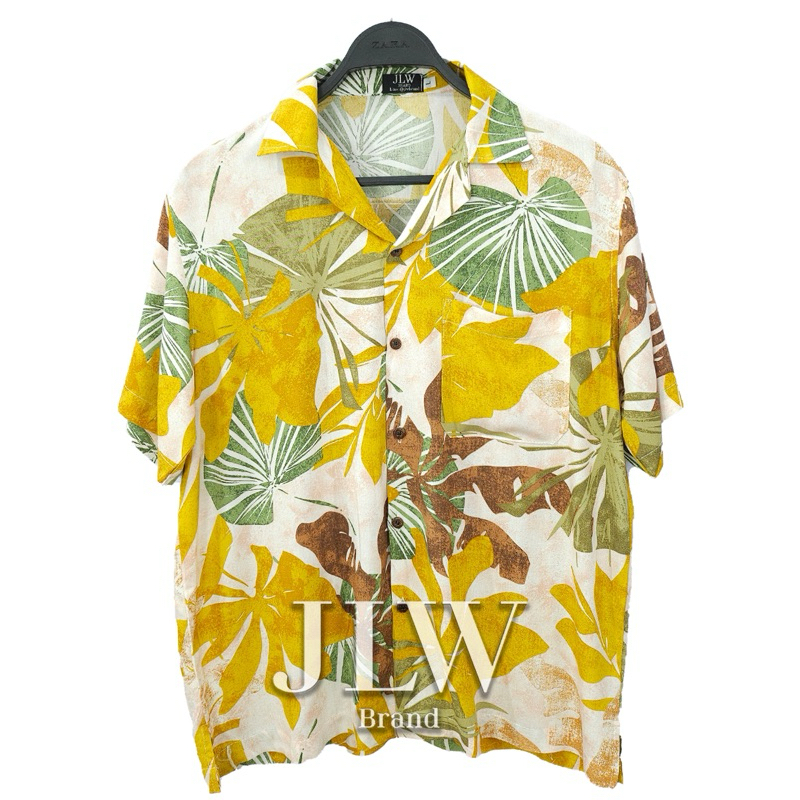 เสื้อฮาวาย ลายใบบอน ครีม ผ้านิ่มใส่สบาย JLW BRAND ผ้าเรย่อน