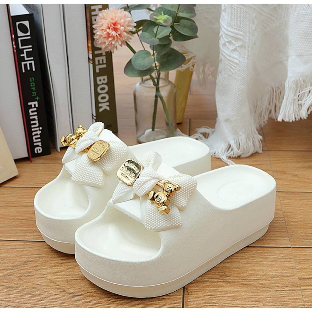พร้อมส่ง (แนะนำลดไซส์)รองเท้าแตะแบบสวม ติดโบว์น่ารักๆวัสดุยาง388 EVA พื้นนิ่ม (พื้นหนา 5.5Cm..