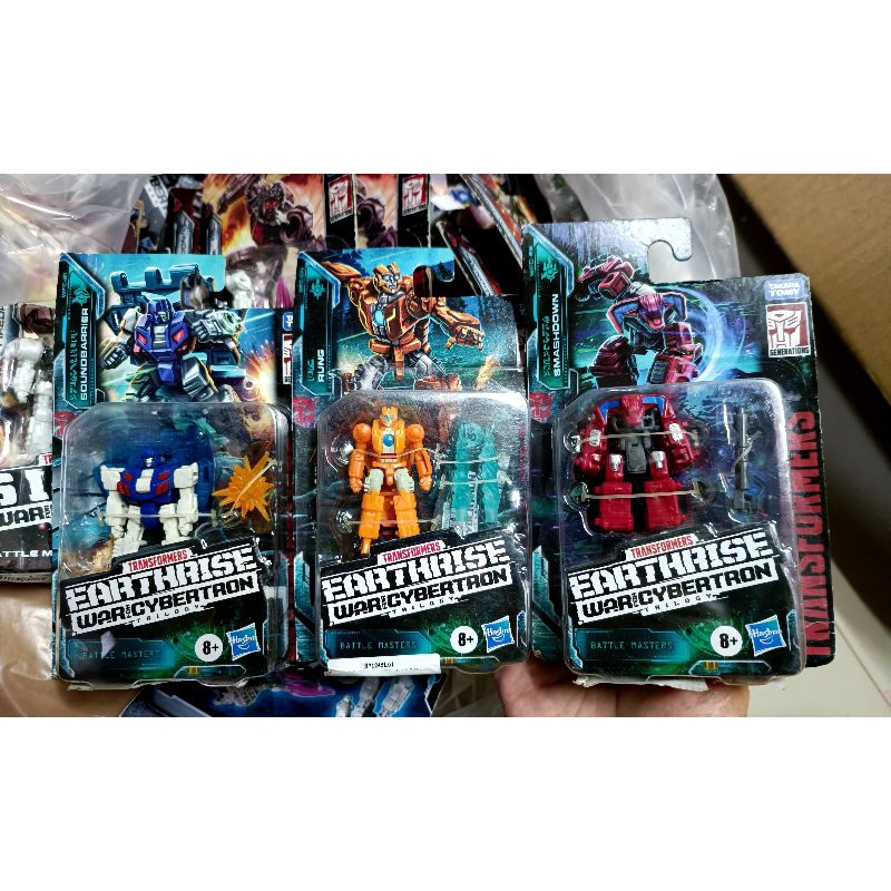 Transformers Earthrise War for Cybertron Trilogy เลือกแบบด้านในคะ