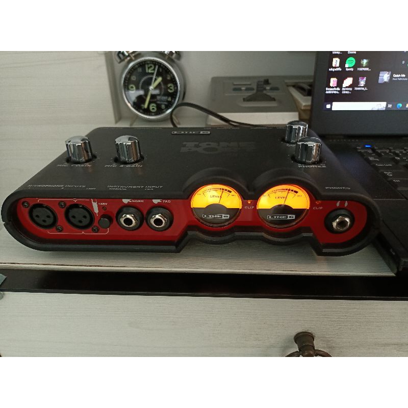 🎸 LINE6 POD STUDIO UX2 – USB Audio Interface (4-in / 2-out) 24bit 96kHz