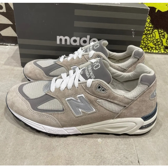 New Balance NB990V2 Running shoes gray ของแท้ 100%