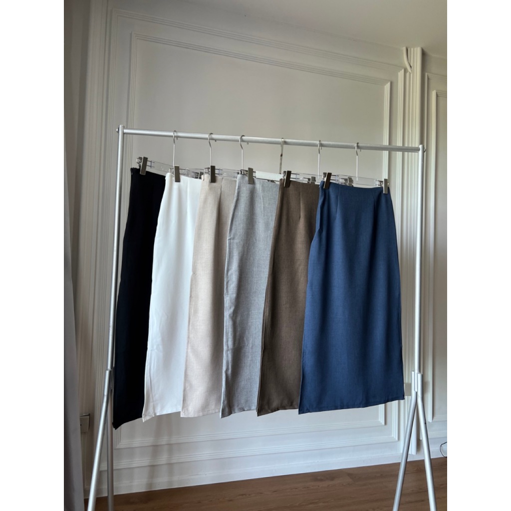 ATIPASHOP - BREAK IT SKIRT กระโปรงผ้า Snow ผ่าข้างทรงสวย - รูปที่ 2