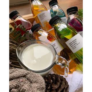 น้ำนมออยอาบน้ำหรือแช่ตัวในอ่างอาบน้ำ Milk Bath 500ml Siam Ar…