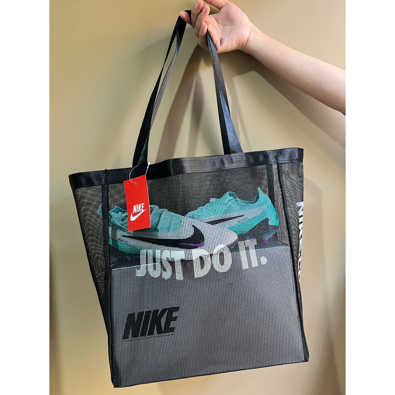 กระเป๋า nike shopping bag ของ outlet พร้อมส่ง