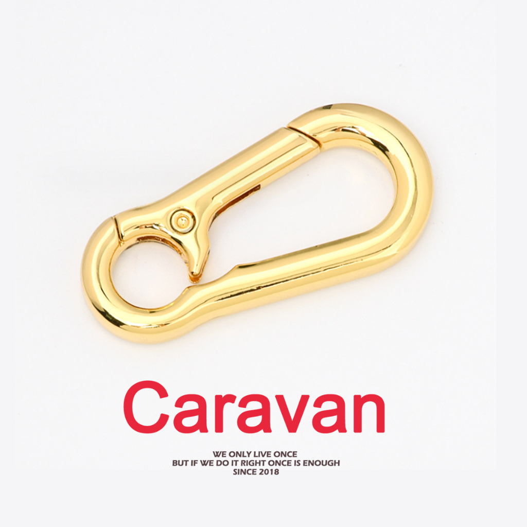 Caravan Crew Keychain พวงกุญแจ สีที่เรียบง่ายและสง่างาม ทองและเงิน