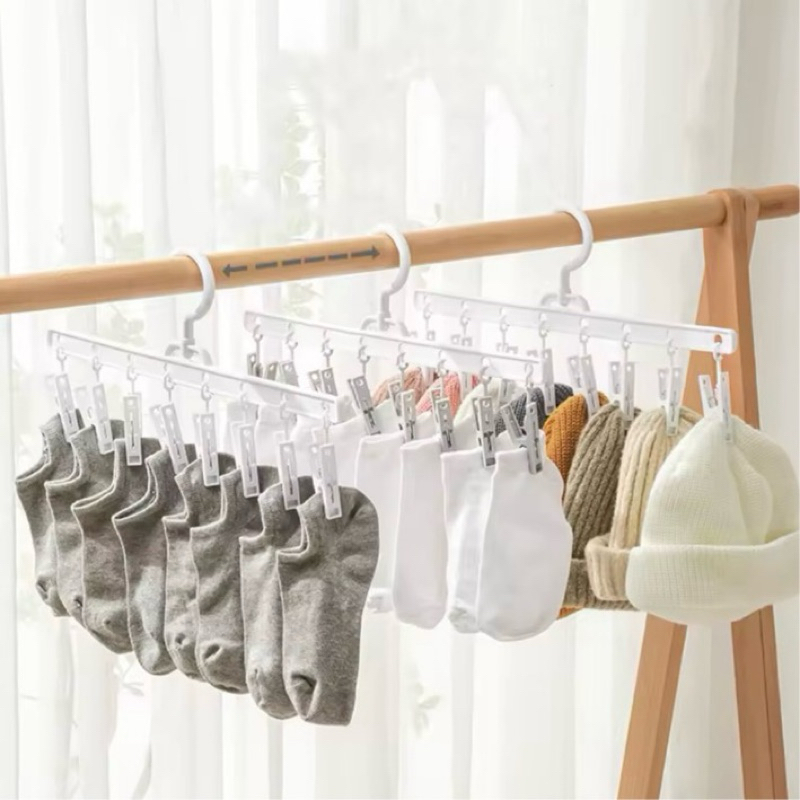 พวงหนีบผ้า 8 ตัวหนีบ สีขาว