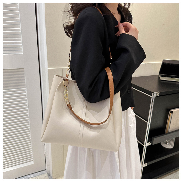 กระเป๋าสะพายไหล่หนังPUใบใหญ่แฟชั่นเรียบง่ายใส่ของได้เยอะผู้หญิง - รูปที่ 2