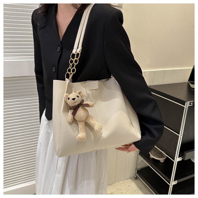 กระเป๋าสะพายไหล่หนังPUใบใหญ่แฟชั่นเรียบง่ายใส่ของได้เยอะผู้หญิง - รูปที่ 4